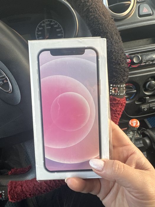 Айфон 12  емкость 128гб