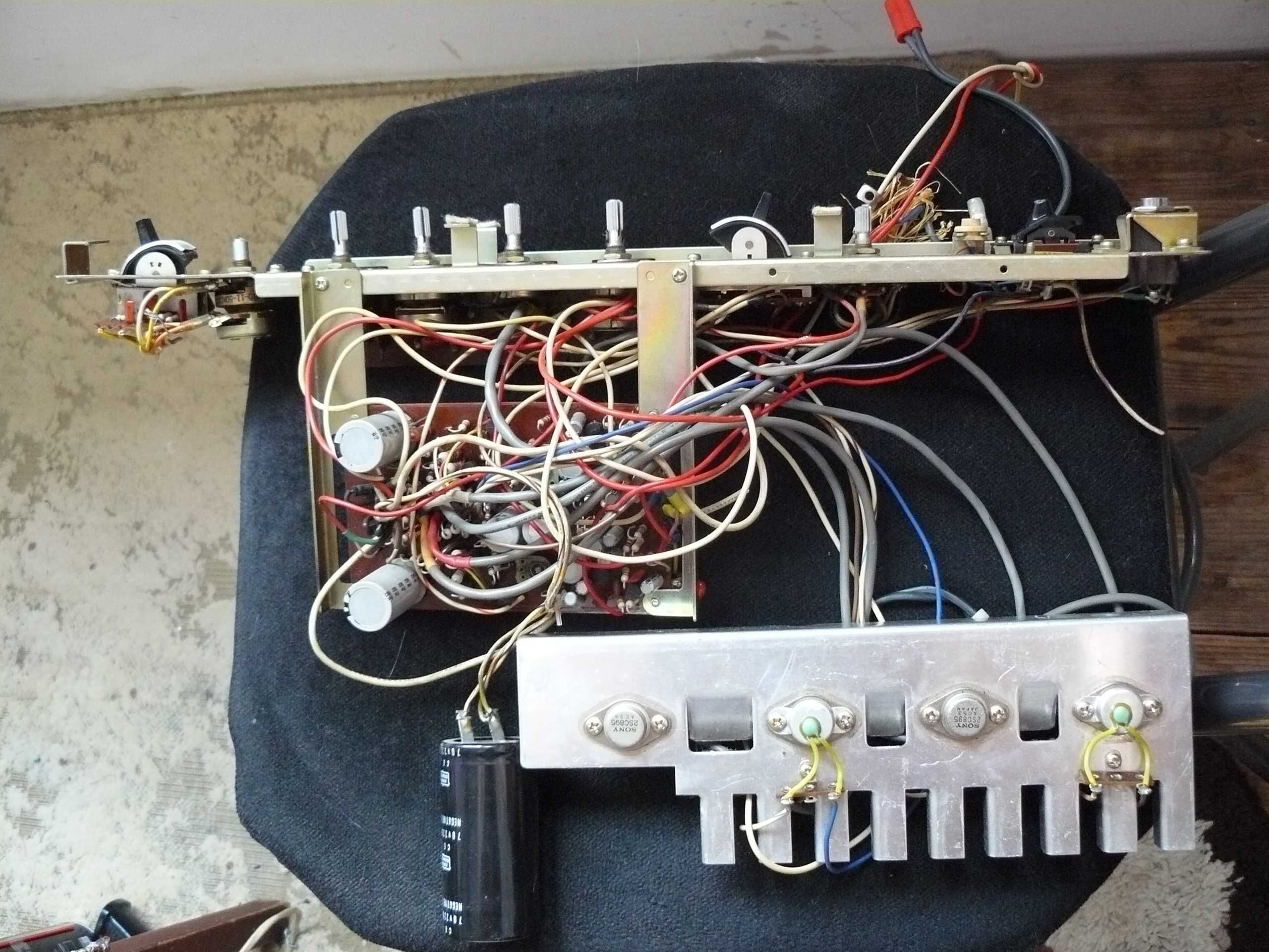 Magnetofon  Sony  tc 730 amplificator ( teac akai