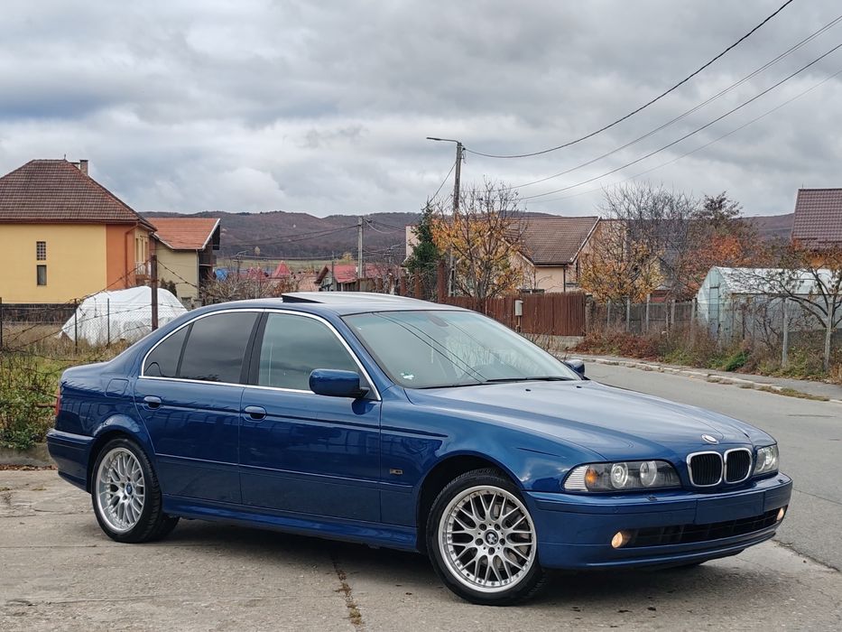 BMW E39 530i 231cp manual trapa/xenon/piele