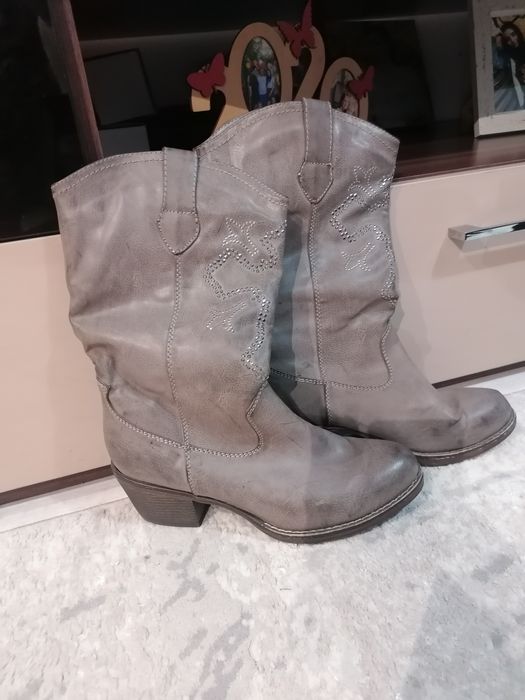 Bocanci , ghete , cizme