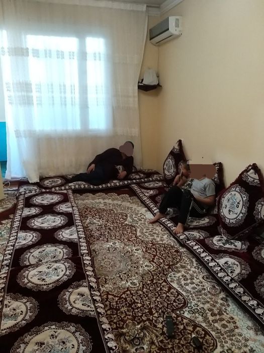 1xona 2xona qilingan kvartira sotiladi Yashnabod tumani Palinli