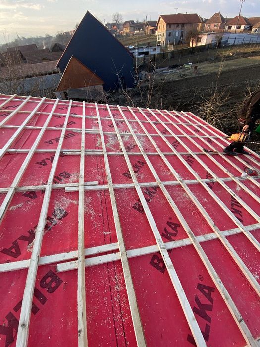 Reparații acoperisuri montaj dulgherie montaj țiglă metalica masardari