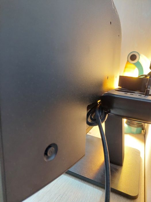 Munitor LG 23,8 inch 100Hz