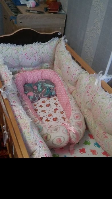 Продам бортики и балдахин