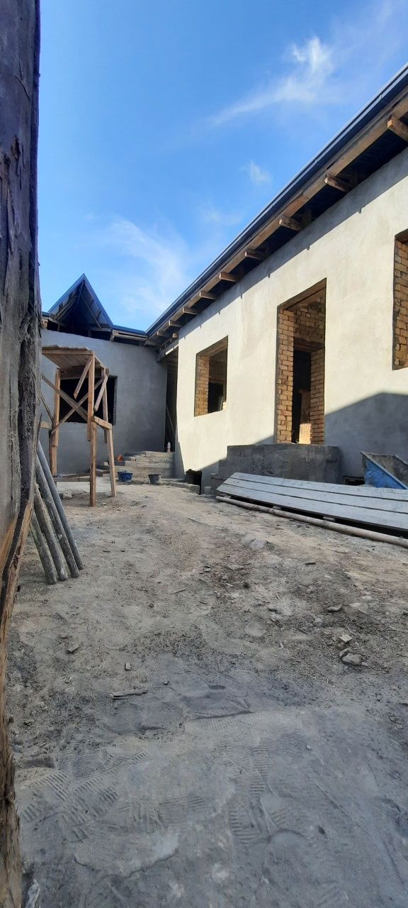 * ГРАНД Туйхона Назарбек 3 Соток КОРОБКА 5 Хона + Холл Продаётся