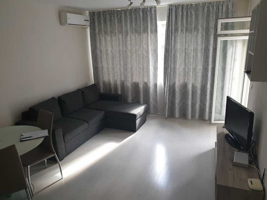 Дава се под наем Двустаен апартамент в Бургас, Меден рудник - зона А - 55 кв.м за 188.7 € - Снимка #2