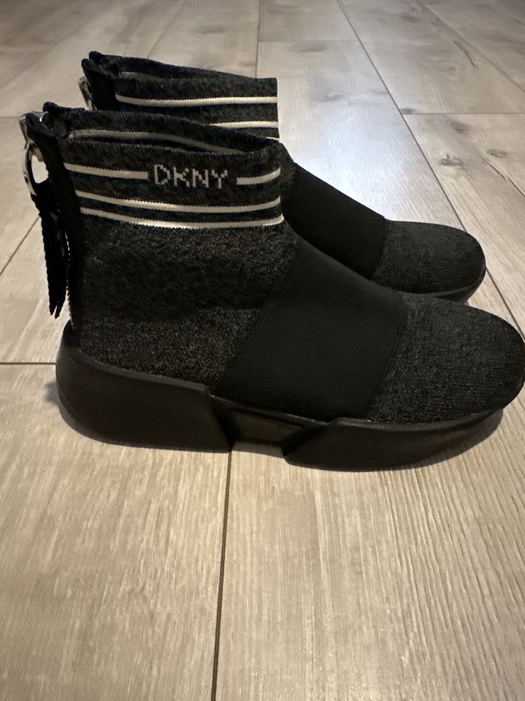 Vand ghete dama DKNY orginale