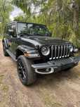 Vând Jeep Wrangler unlimited Sahara 4XE