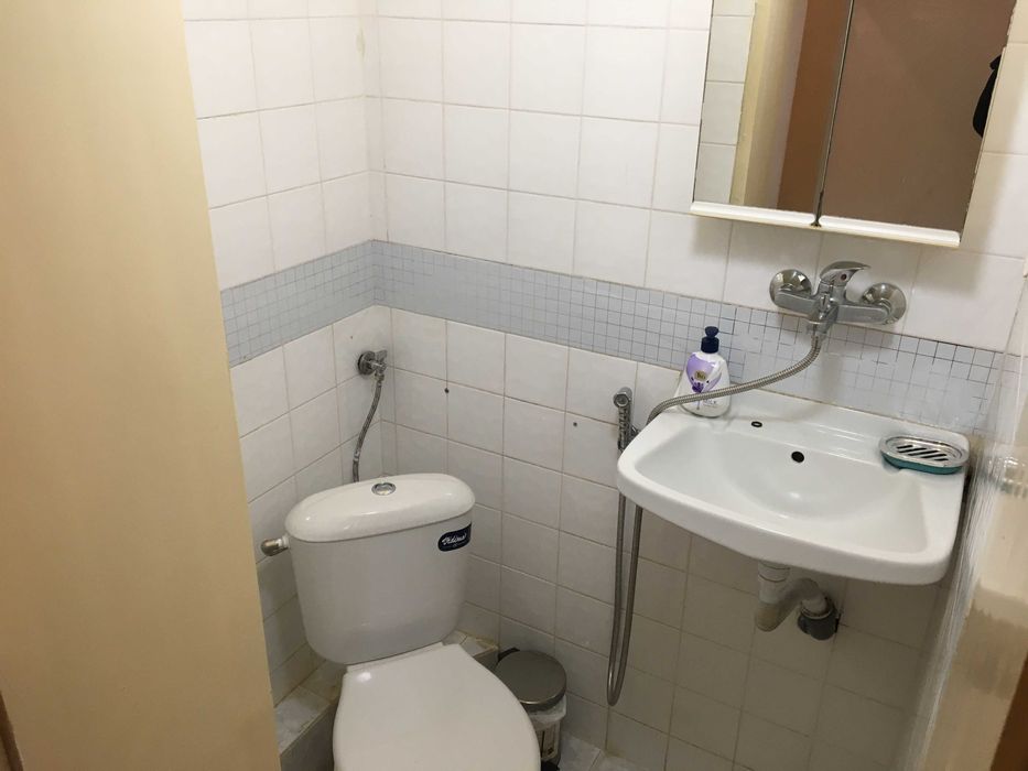 Дава се под наем Многостаен апартамент в Бургас, Център - 120 кв.м за 550 € - Снимка #2