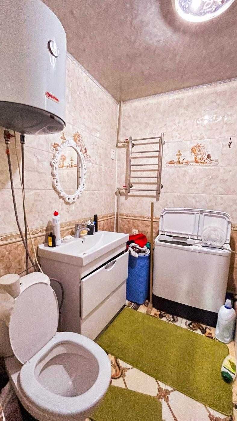 продается 4х комнатная центр Жулдыз