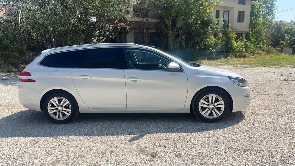 Peugeot 308 Пежо