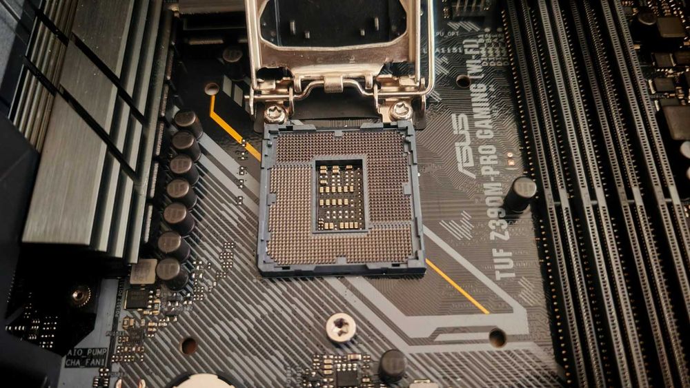 Дънна платка ASUS TUF Z390M-Pro Gaming (Wi-Fi) LGA1151