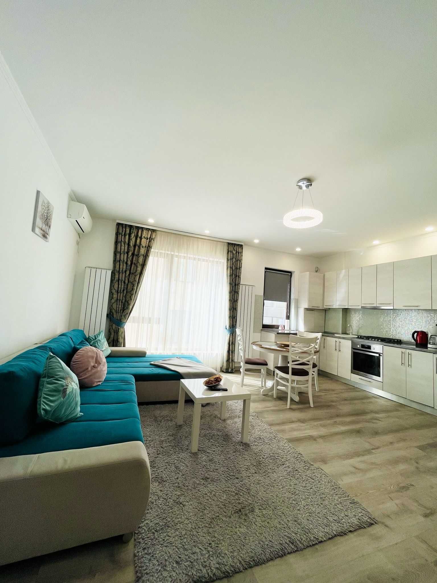 Inchiriem apartamente cu 2 si 3 camere in Mamaia Nord