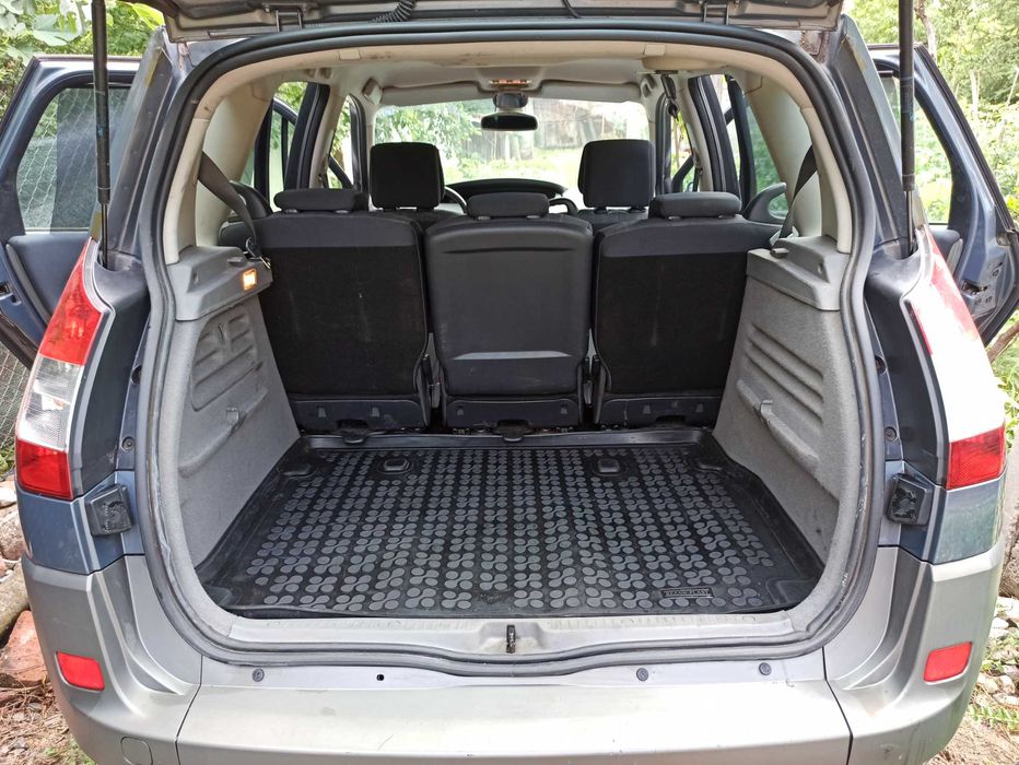 Рено Сценик 2006 2.0 16V бензин