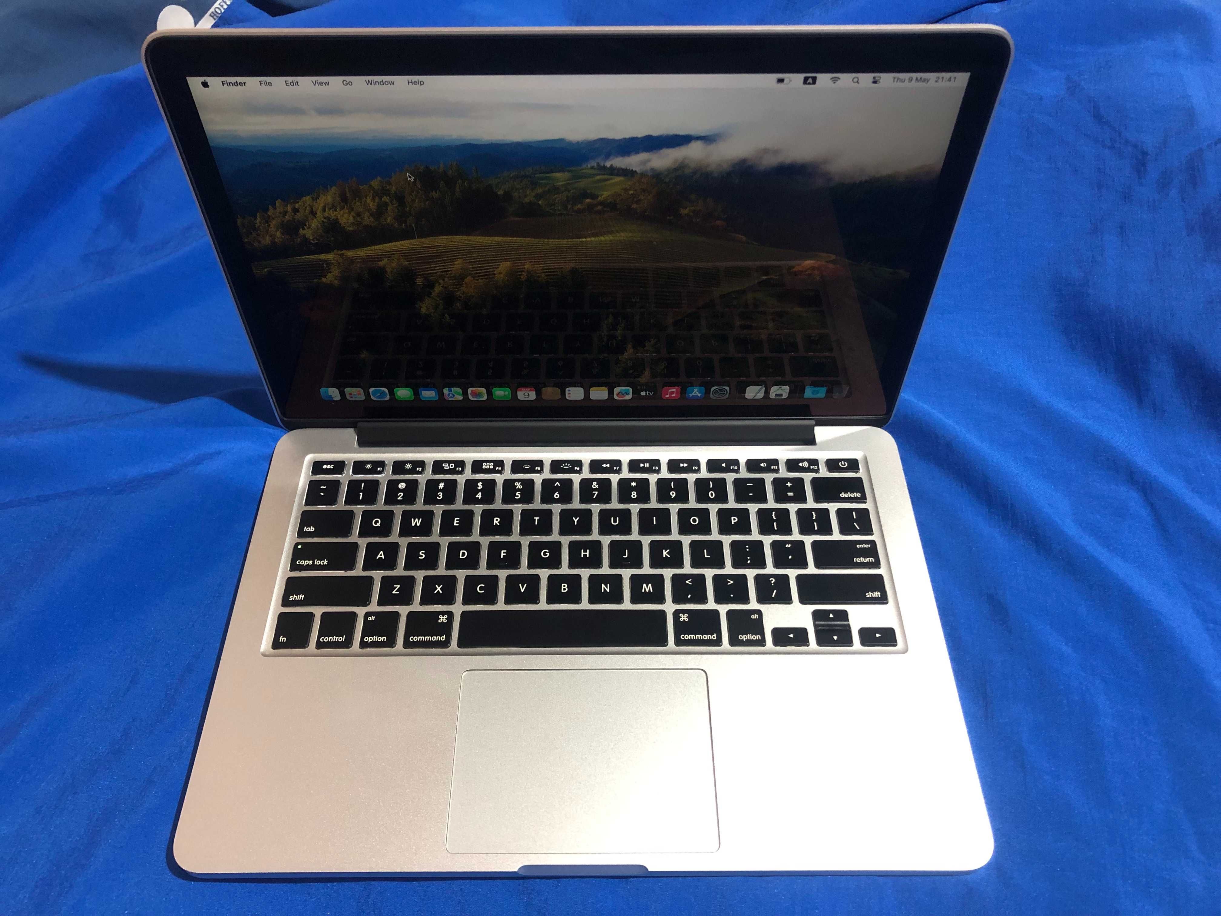 MacBook Pro 13 2014 Retina i5 2,6 GHz, 16 GB, SSD 128 GB.    IMPECABIL