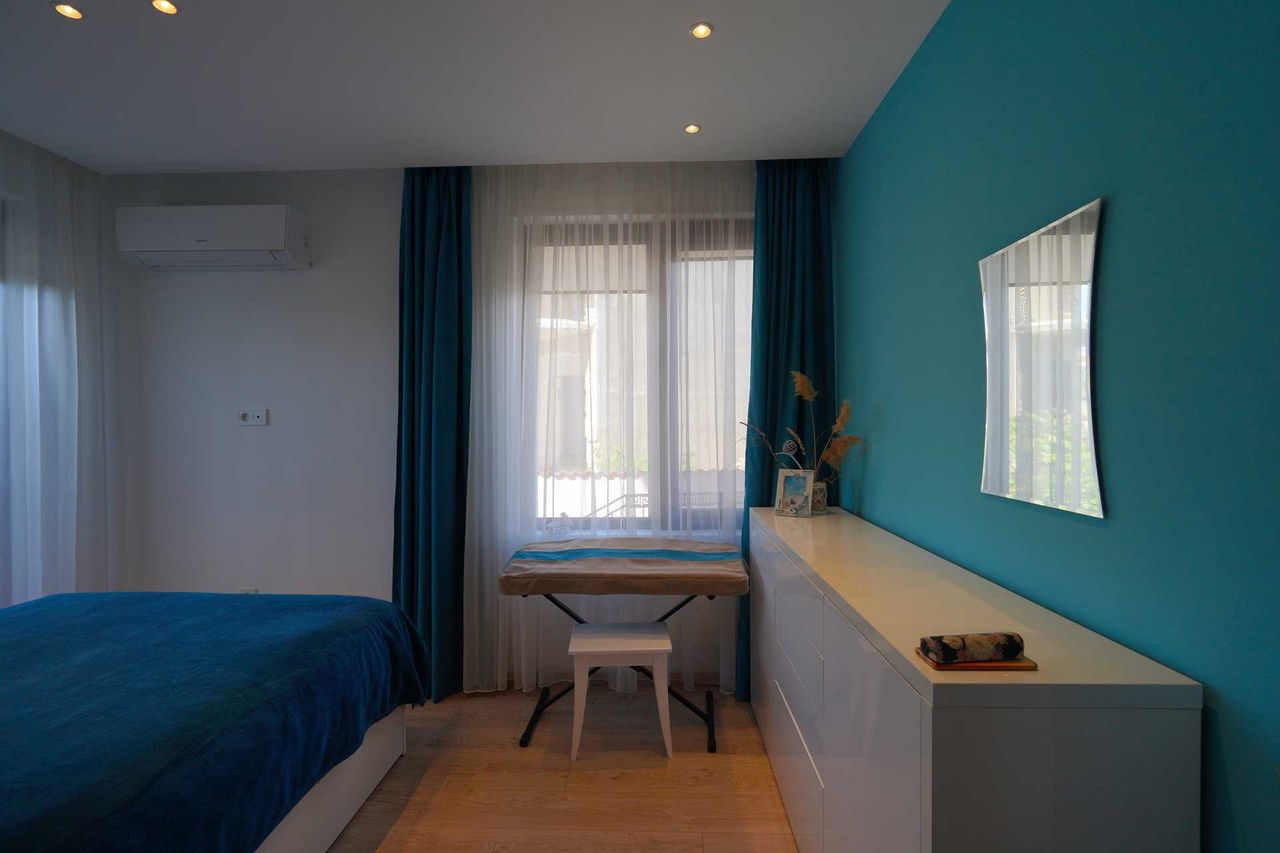 Продава се Многостаен апартамент в Варна, Спортна зала - 143 кв.м за 2518 €/кв.м - Снимка #12