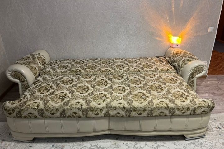 Отдам диван бесплатно