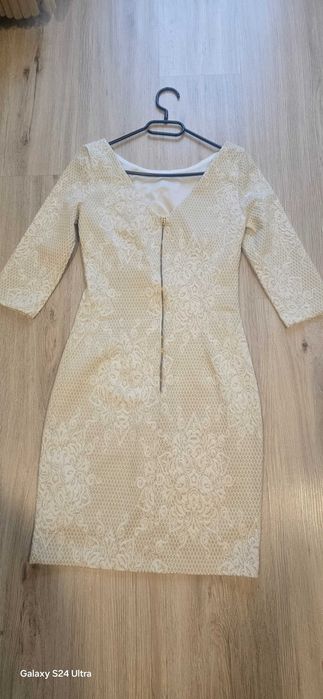 Рокля, елегантна