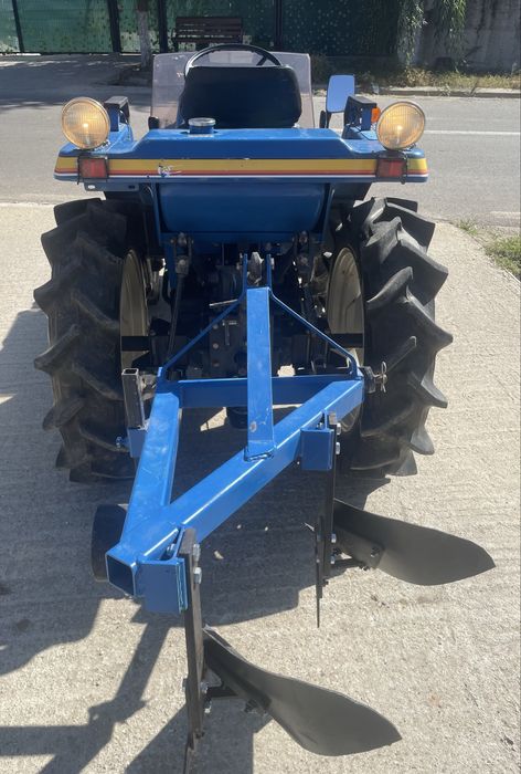 Tractor japonez Iseki TU 180 servo plug nou