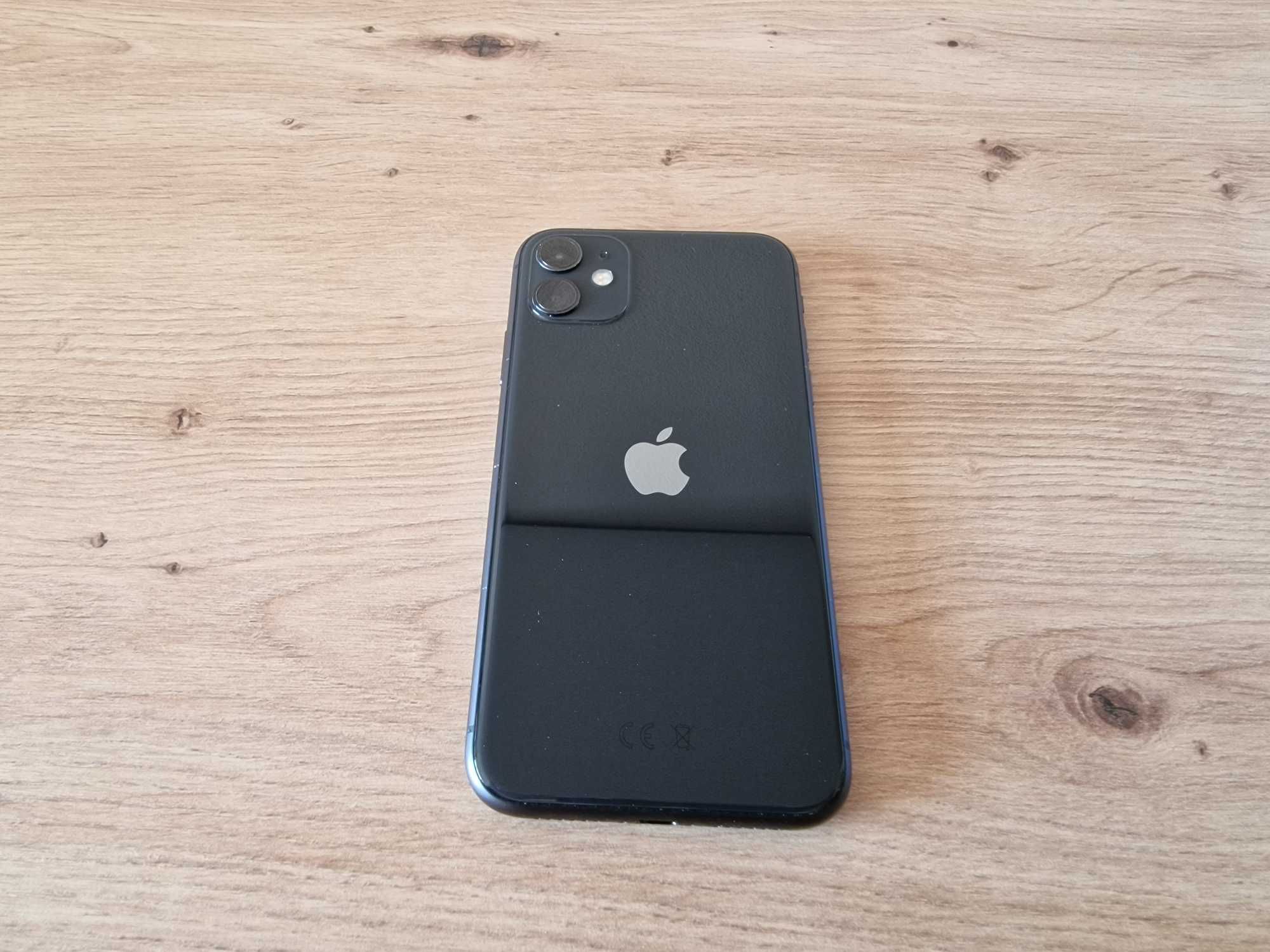 Телефон Apple iPhone 11