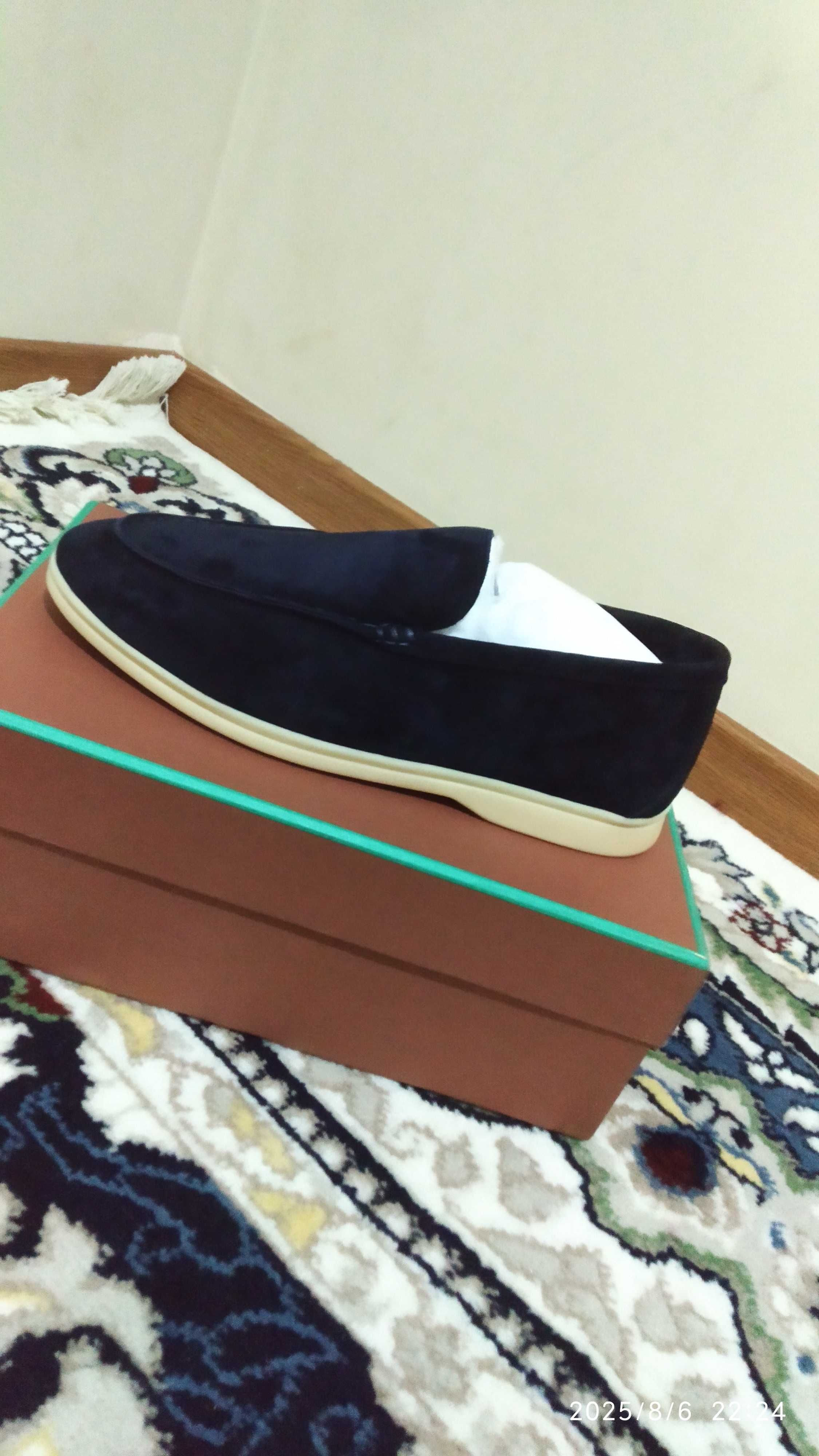 Loro Piana oyoq kiyim