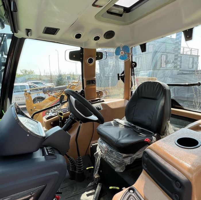 Хайдов Трактор 1504 ЛИЗИНГ