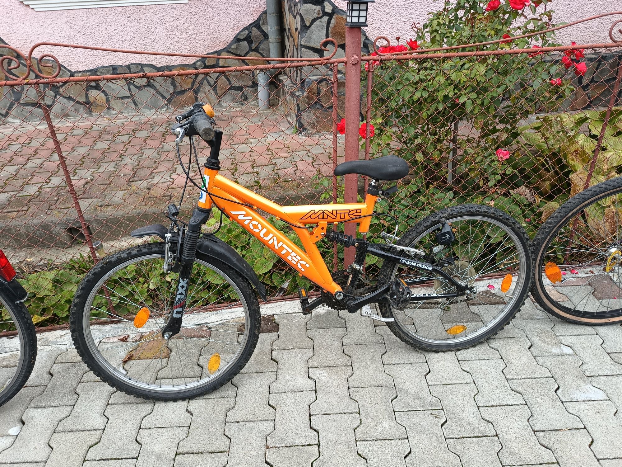 Biciclete de vanzare