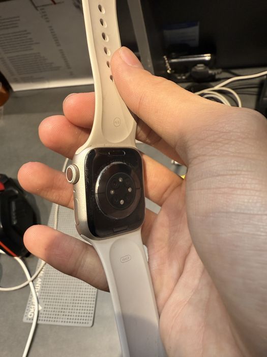 Apple watch 8 series 41 mm Starlight