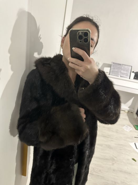 Продам шубу норковую