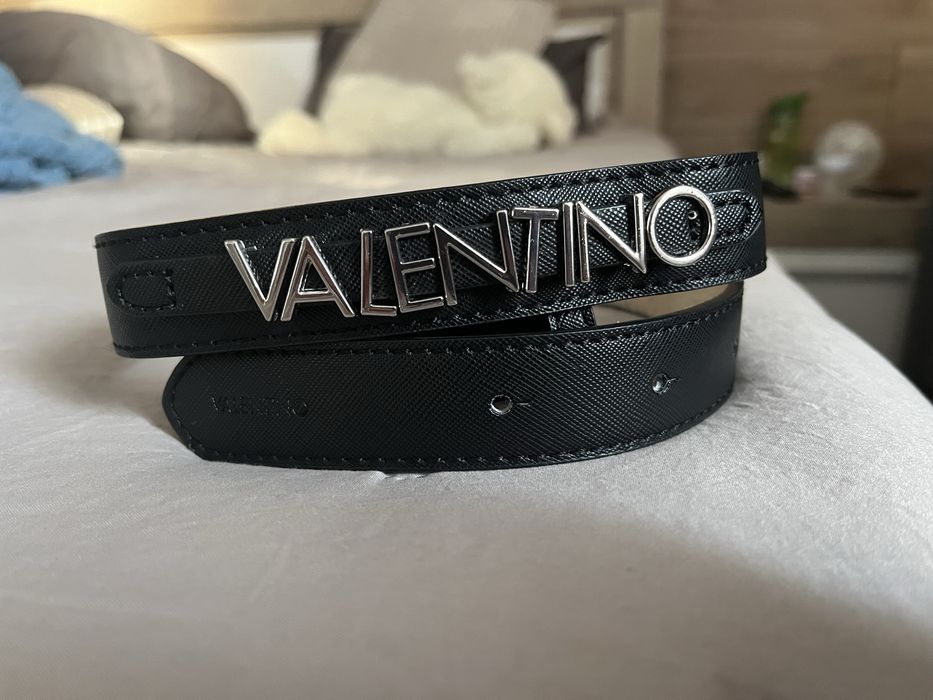 Колан Valentino