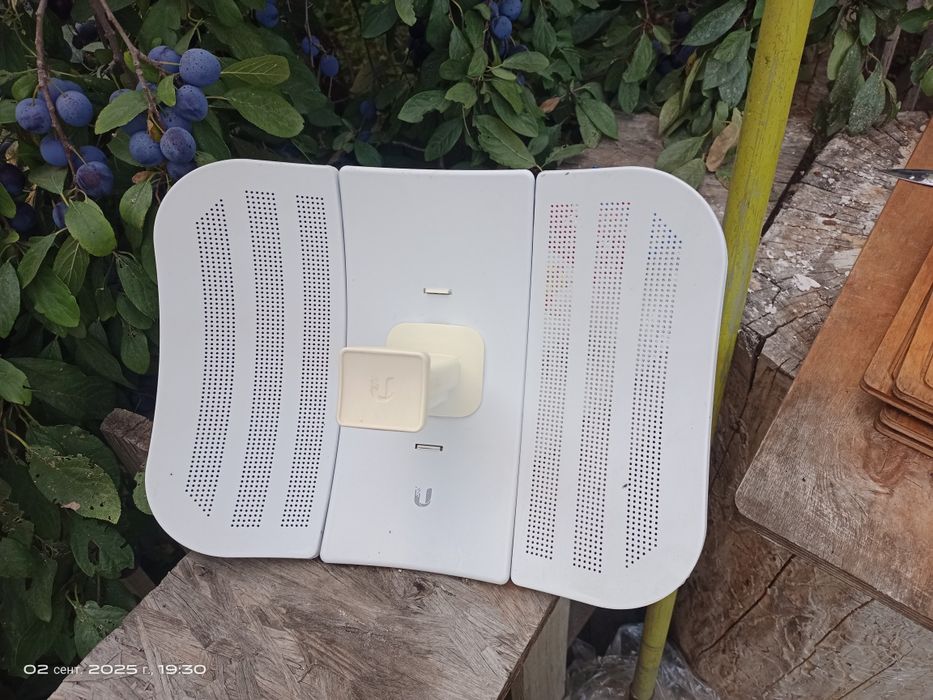 Продам точки доступа Ubiquiti
Точка доступа Ubiquiti LiteBeam M5-23
То