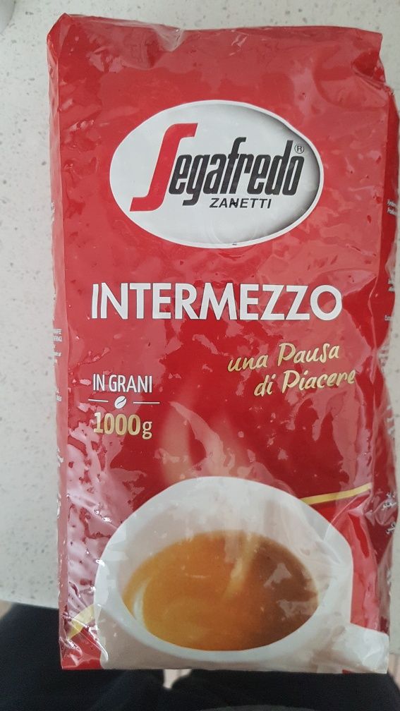 Vând cafea Segafredo boabe