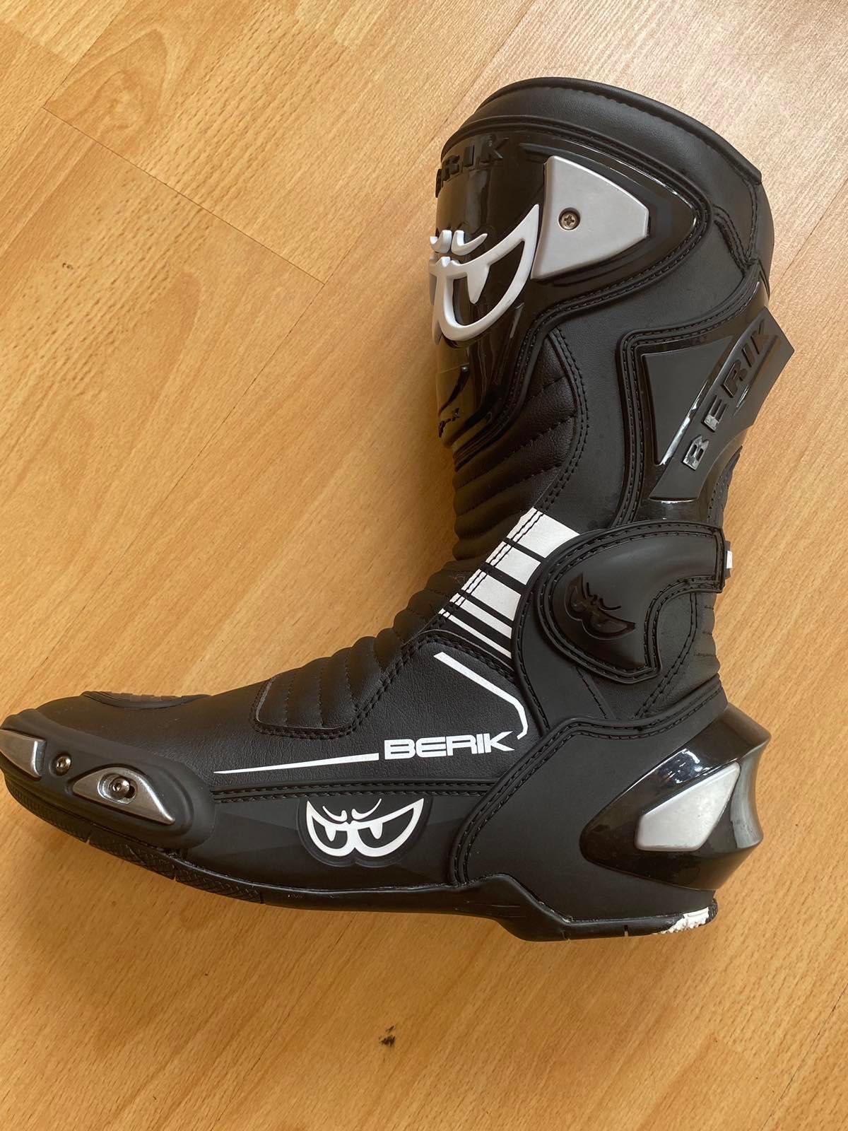 Ботуши Berik Race-X EVO 44