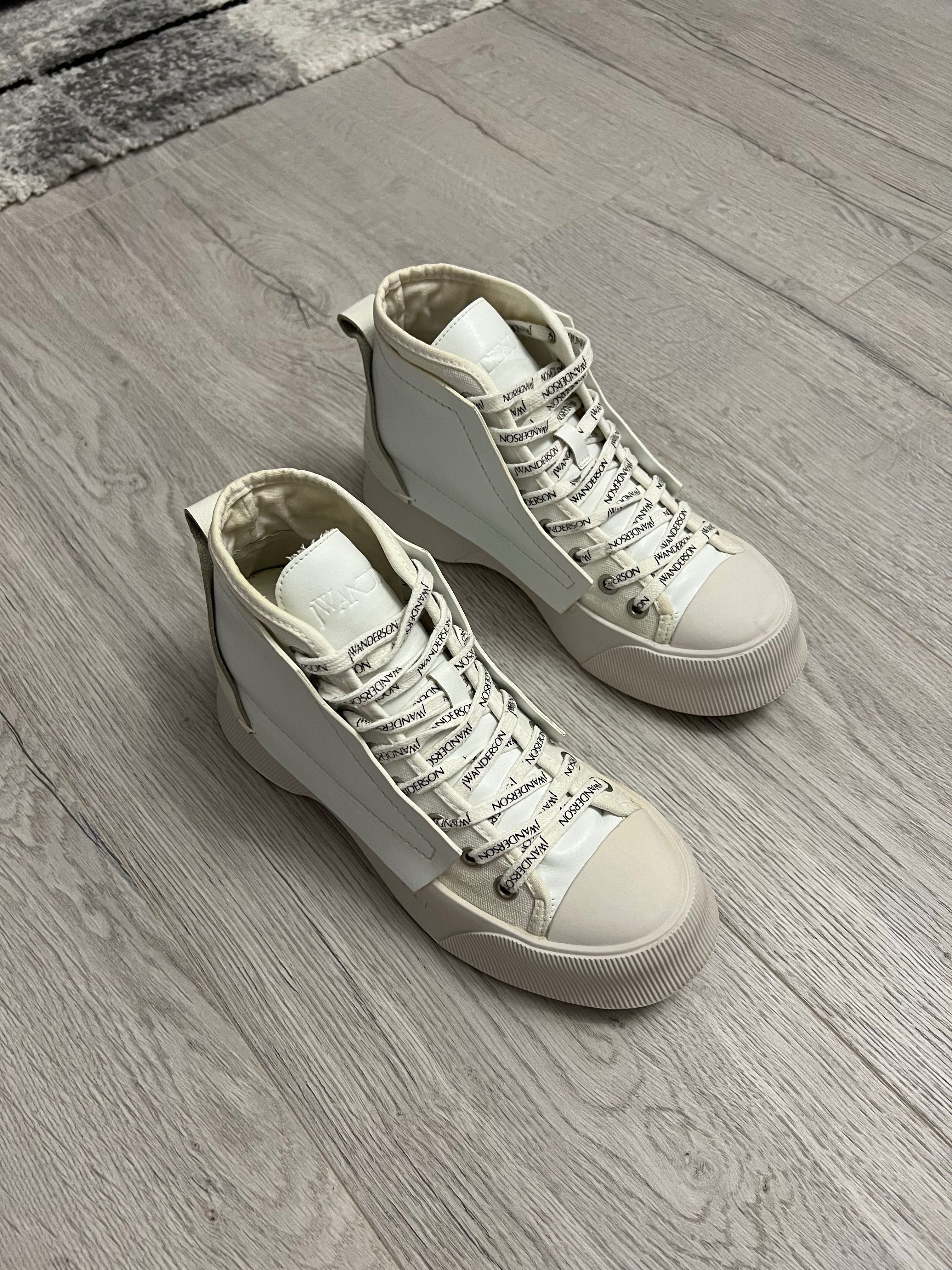 Обувки JW Anderson evis