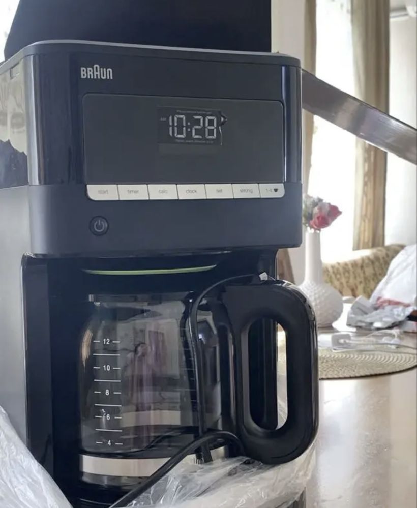 Продам кофеварку Braun!