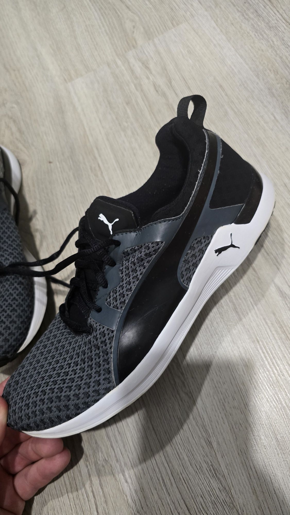 Маратонки Puma Trening номер 40.5