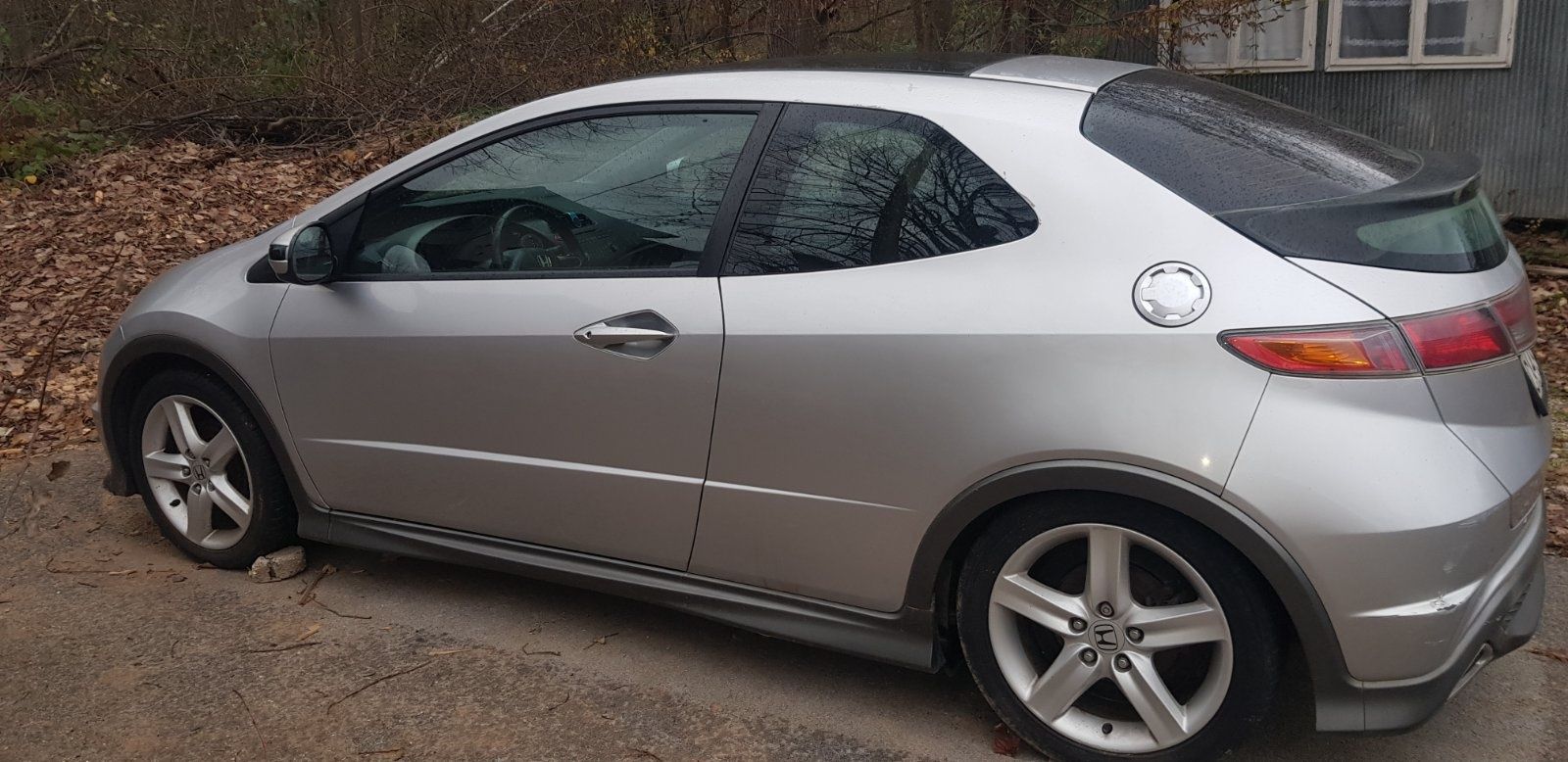 Продавам "HONDA " sivic type S