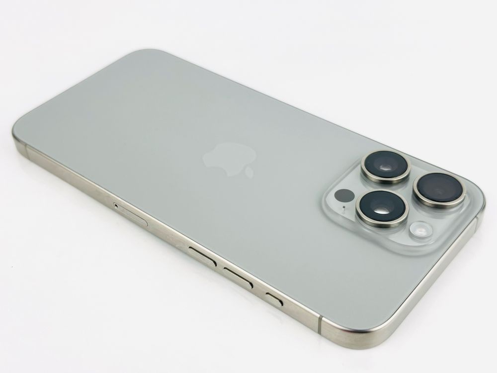 НОВ! Apple iPhone 15 Pro Max 256GB Natural Titanium Гаранция!