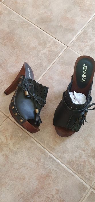 Дамски обувки ,сабо