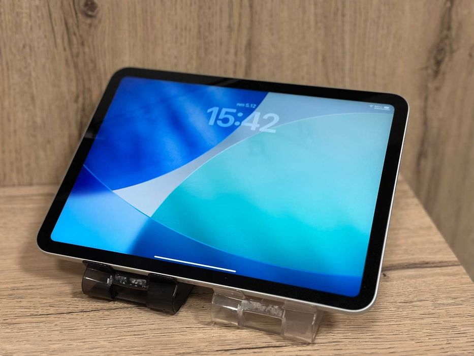 Apple iPad Gen 10 64GB