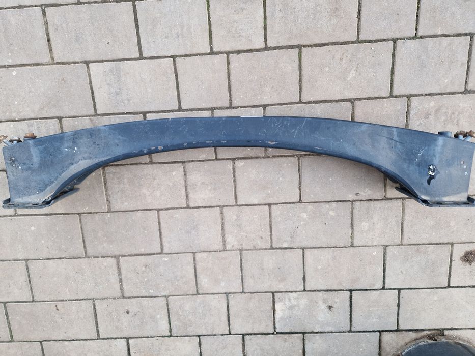 Armătură/întaritură bară spate porsche cayenne/tuareg