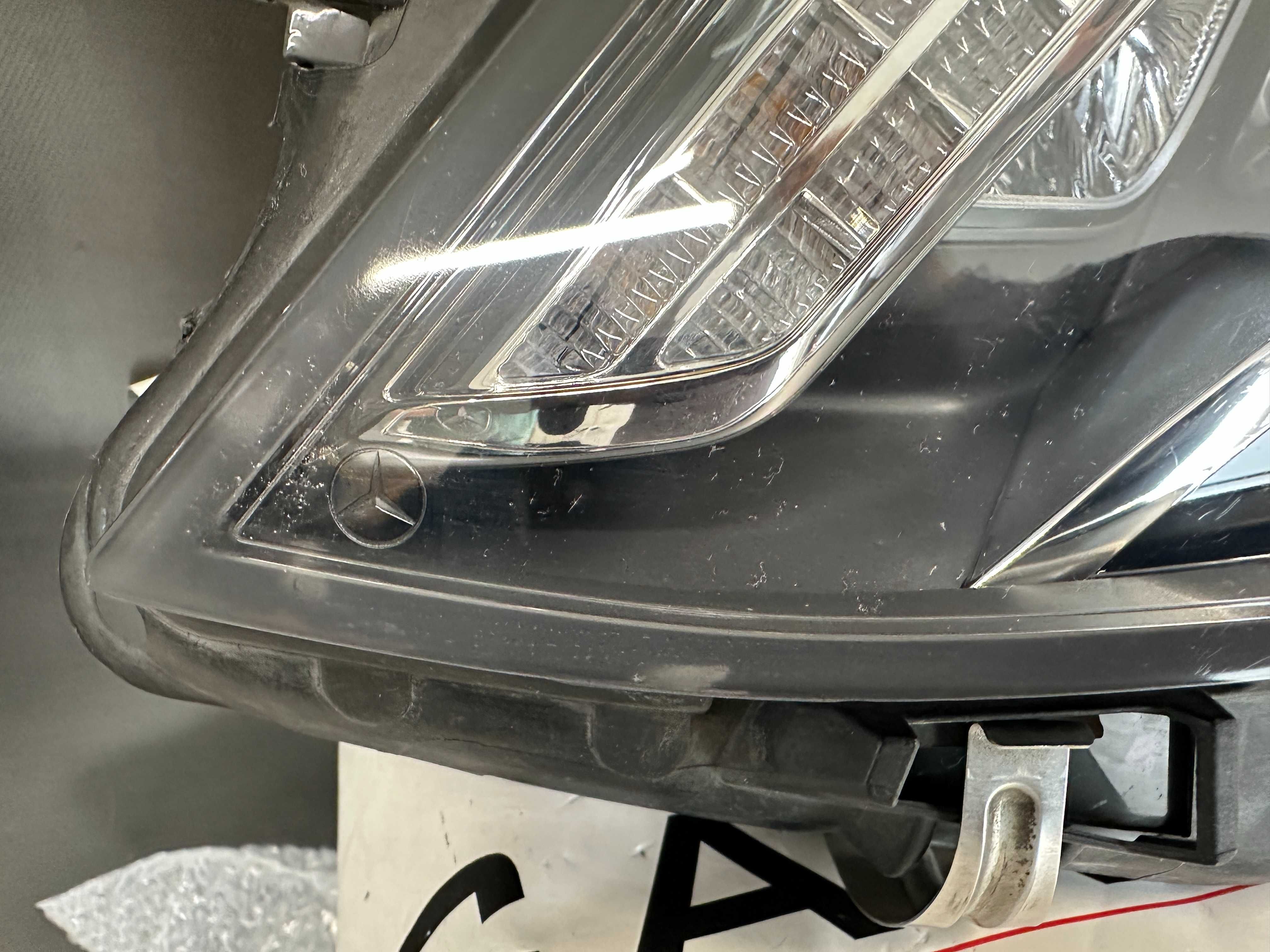 Фар фарове ляв Mercedes S class W222 far farove Мерцедес В222 222