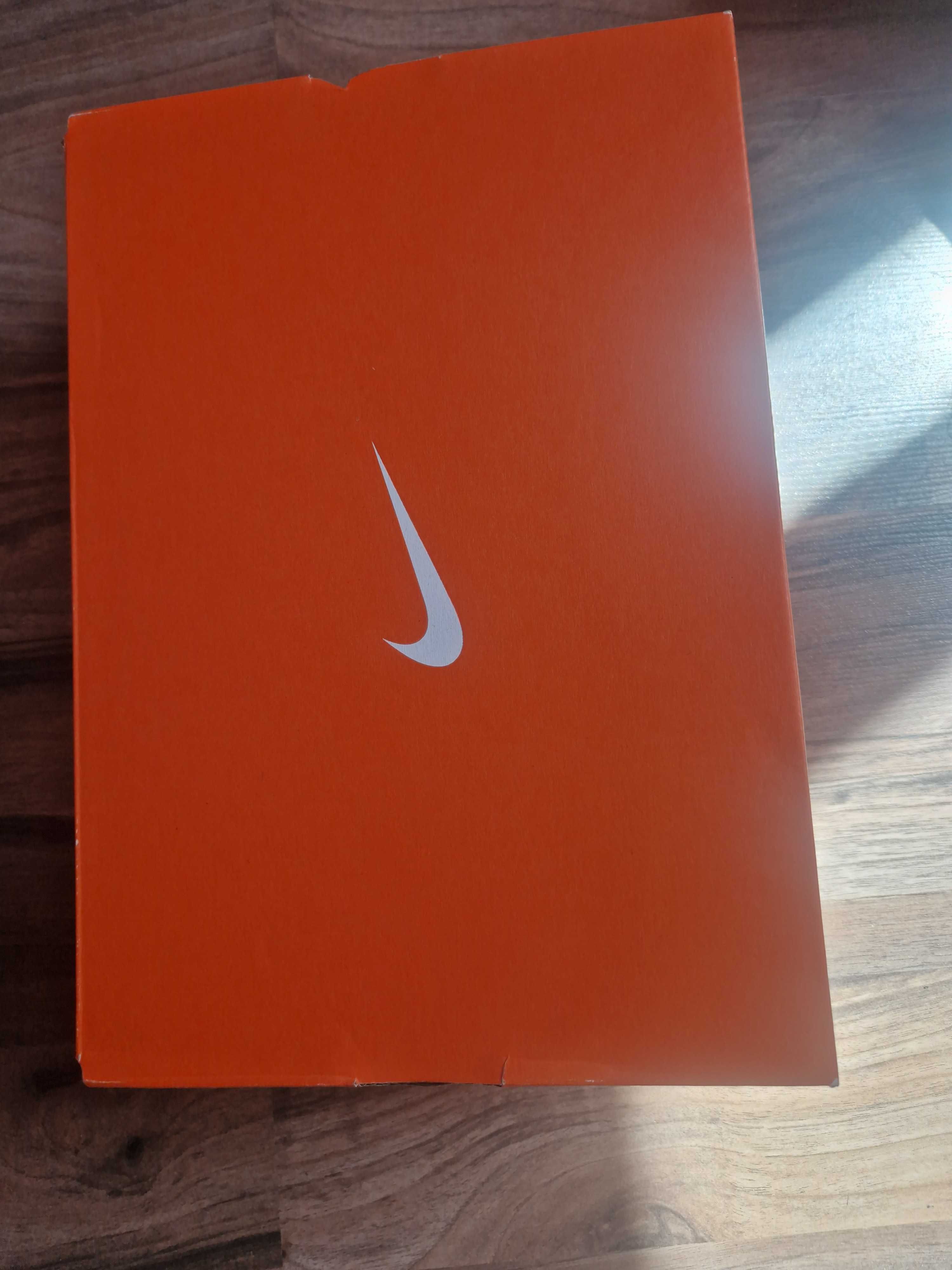 Nike FLEX RUNNER 3 нови