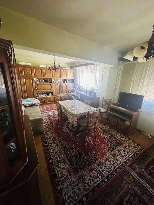 Apartament 4 camere de vânzare – Calea Armatei Române
