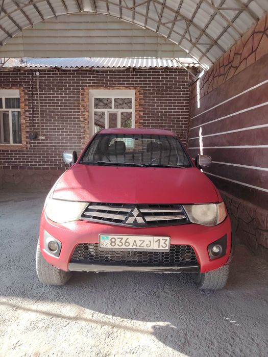 Продаётся митсубиси л200