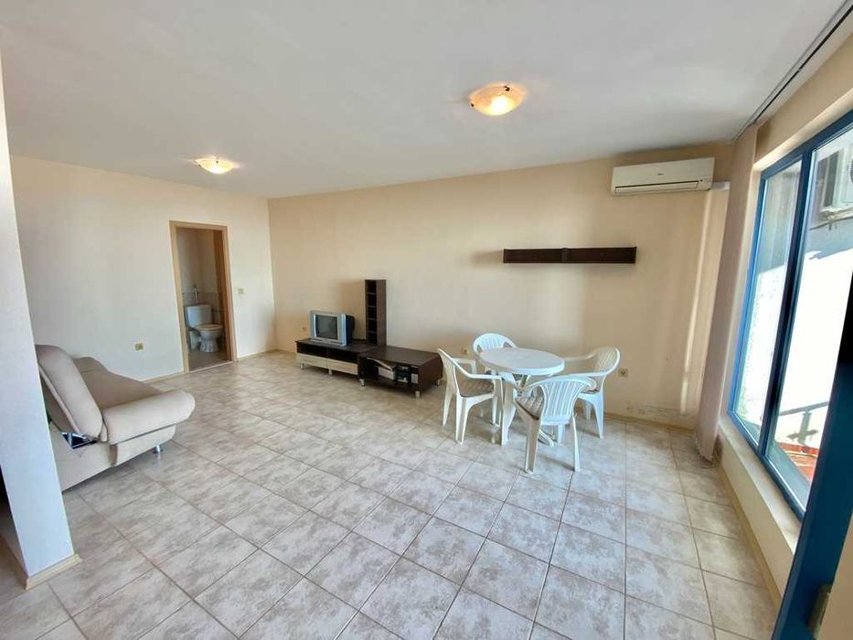 Продава се Двустаен апартамент в к.к. Слънчев бряг - 75 кв.м за 1760 €/кв.м - Снимка #2