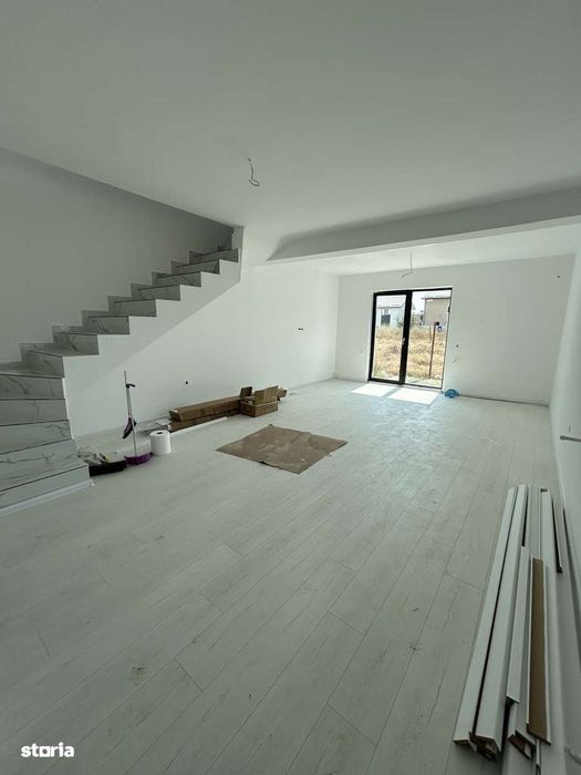 Duplex 4 camere 2 bai mansarda 210 teren Bragadiru
