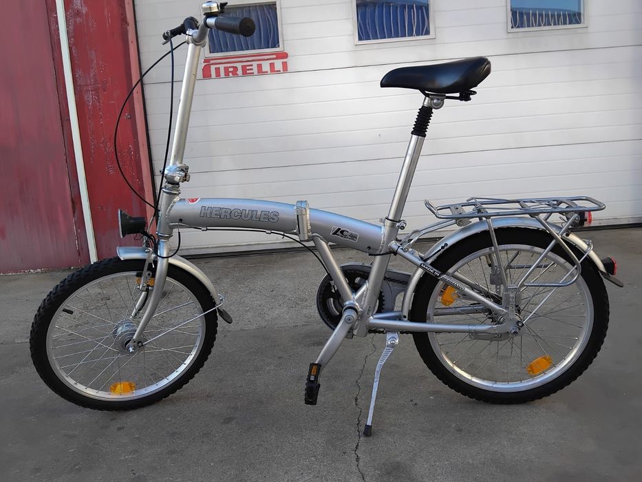 Vând bicicleta pliabila din aluminiu