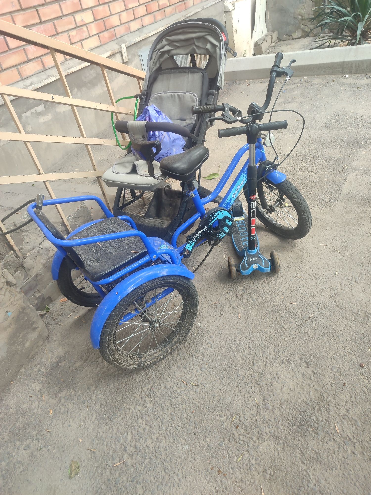 Uch oyoqli velosiped aka ukalar uchun