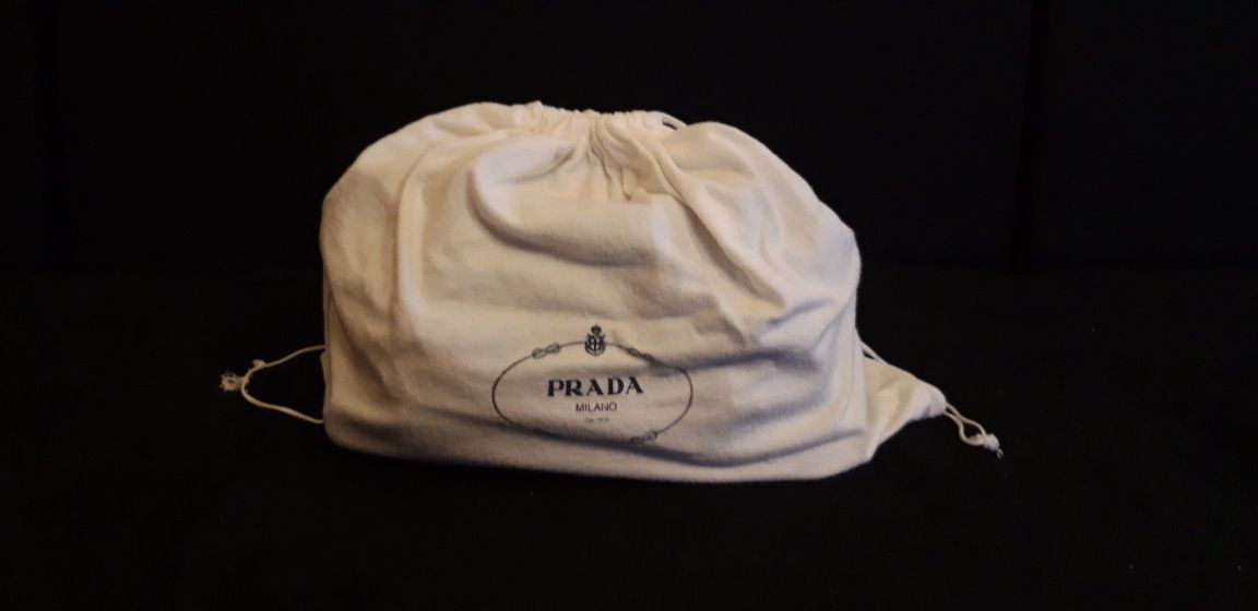 Geanta Prada originala